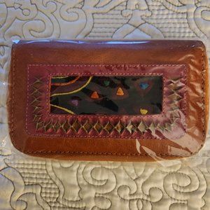 Handmade Leather Mexican Wallet & Seashell Bracelet Bundle
